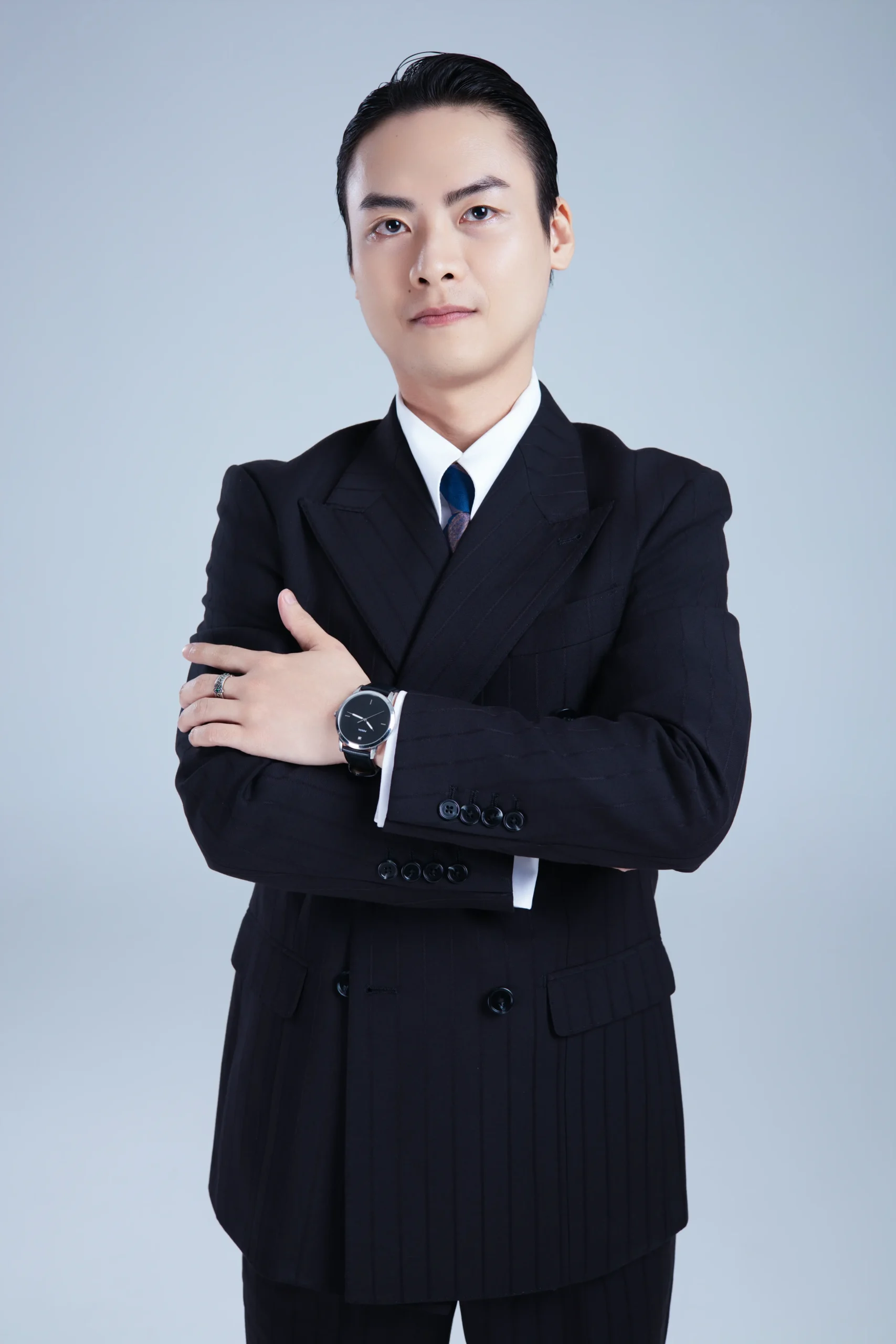 Concept “Modern Business Portrait” – Hình Ảnh Doanh Nhân Tự Tin Và Quyền Lực - Ảnh 5