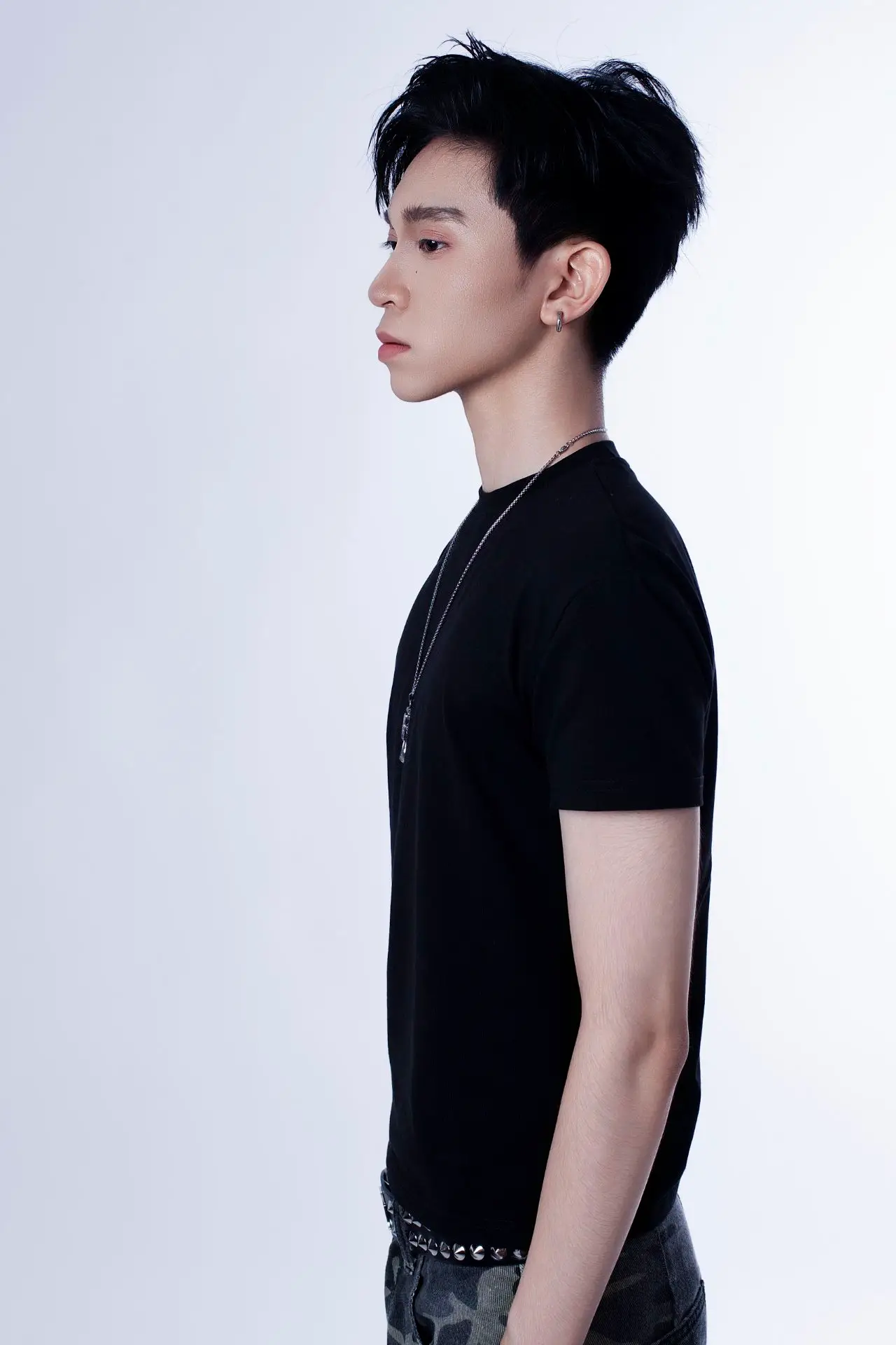 Concept “Dark Elegance” – Sự Thanh Lịch Mang Nét Cá Tính Và Lạnh Lùng 🖤 - Ảnh 6