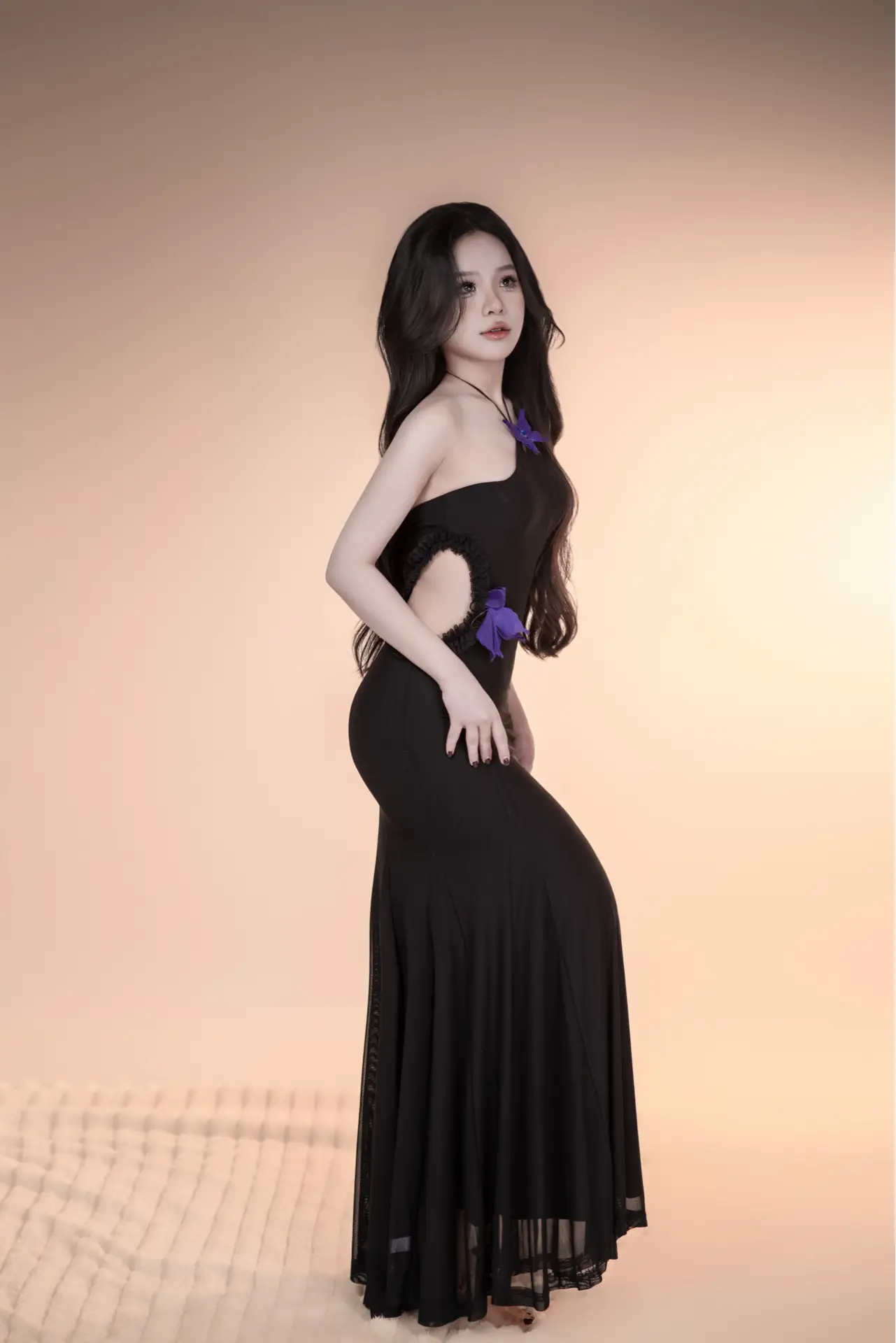 Concept “Velvet Elegance” – Vẻ Đẹp Mềm Mại Và Sang Trọng Như Nhung Lụa - Ảnh 2