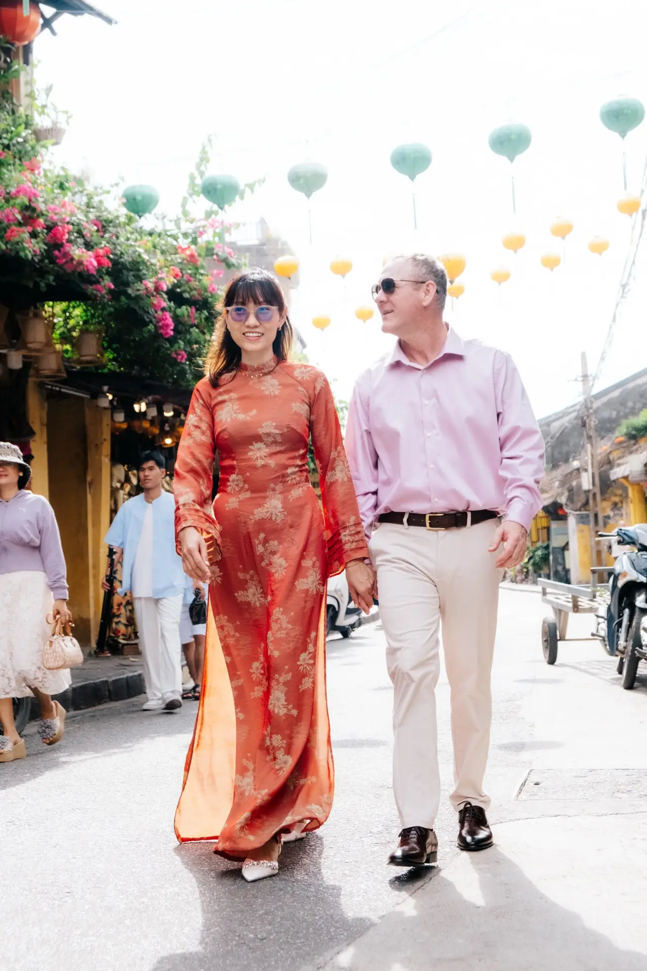 Concept “Áo Dài & Sunshine” – Vẻ Đẹp Truyền Thống Gặp Gỡ Năng Lượng Tươi Mới 🌼 - Ảnh 5